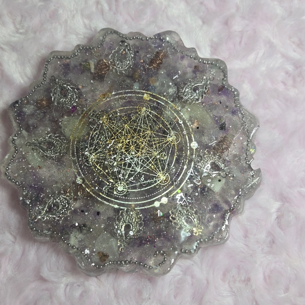Geometric Design Resin Coaster Orgone Energy Water Charger Plate